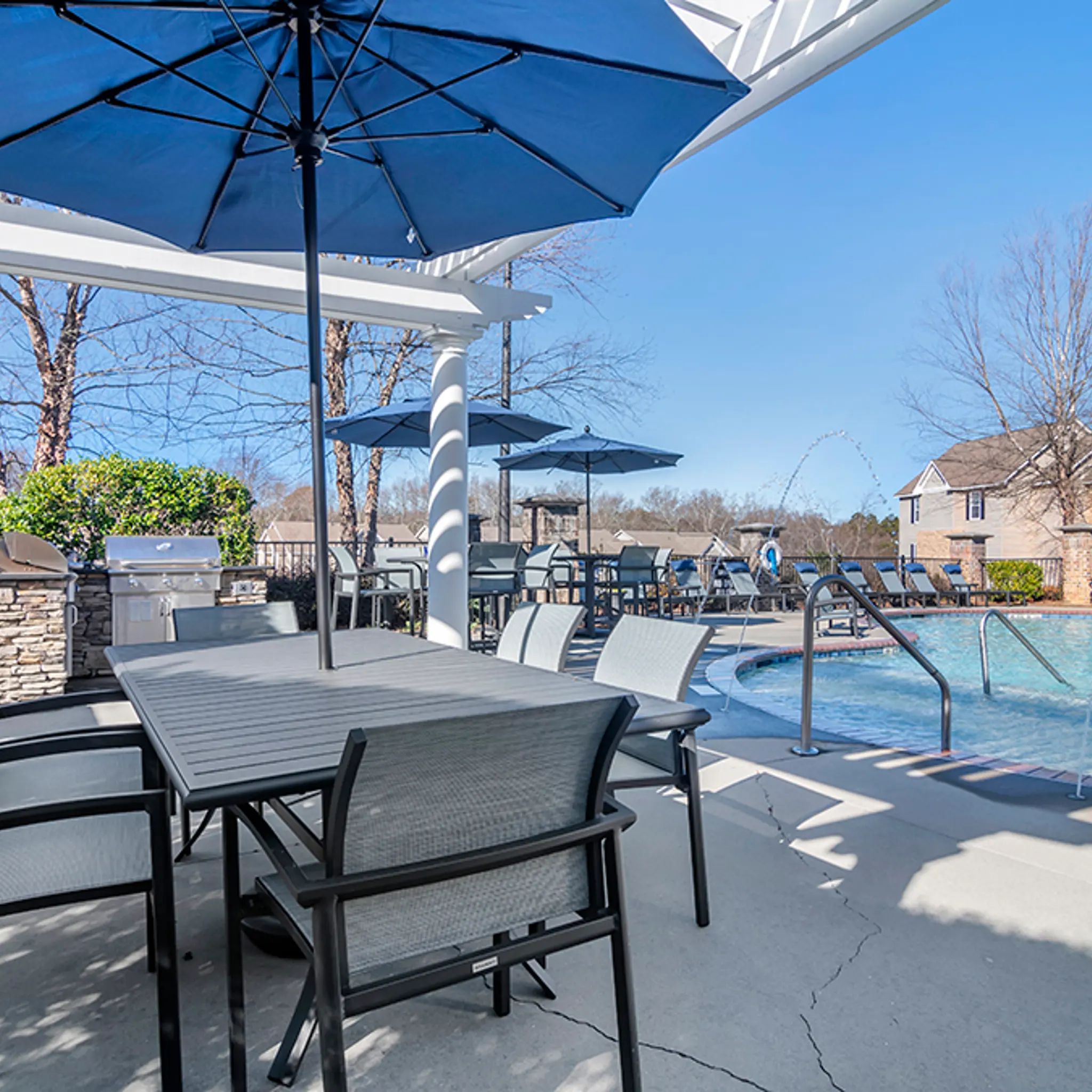 Greenville Apartments Amenities Bell Brookfield